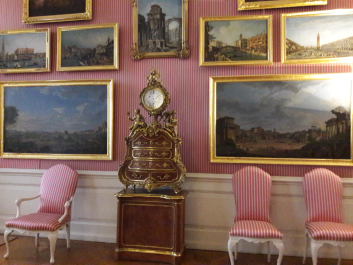 photo 1837181