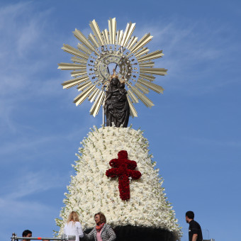 Сарагоса во время праздника Девы Пилар