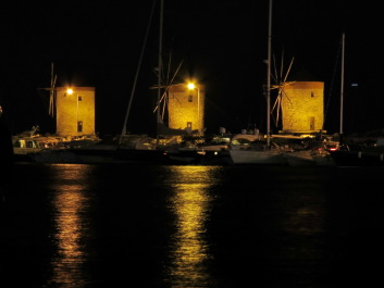 photo 1672247