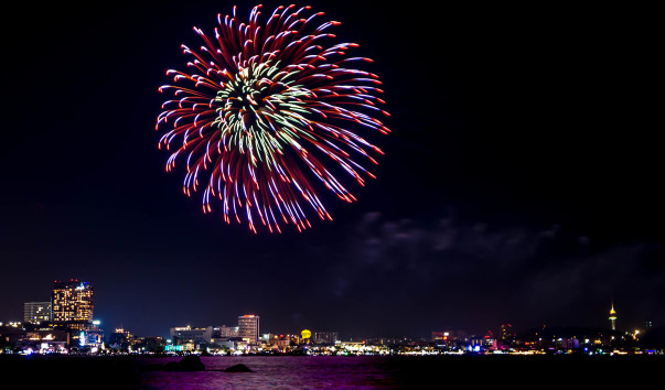 Fireworks Beach Festival - 30 Nov. 2013
