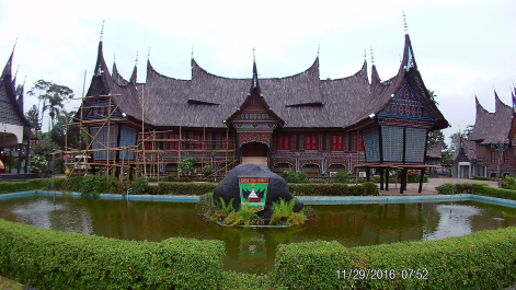 photo 1442303