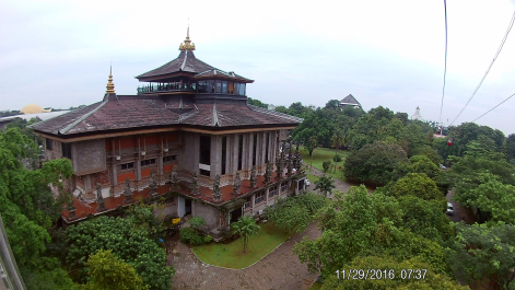 photo 1442313