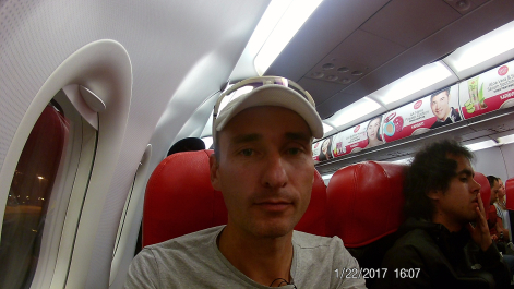 photo 1536609