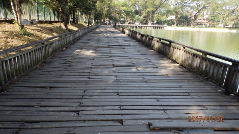 photo 1475673