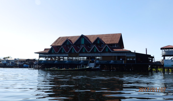 P1073556