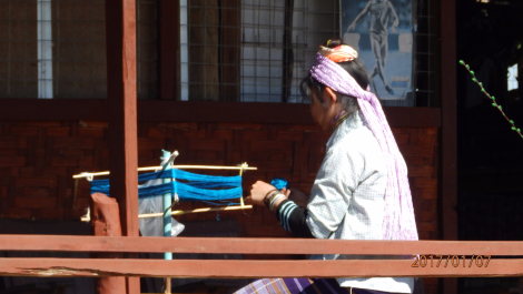 photo 1485512