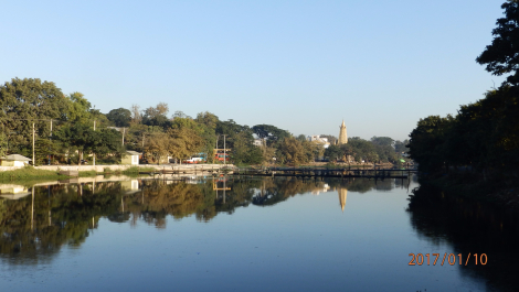 photo 1496687