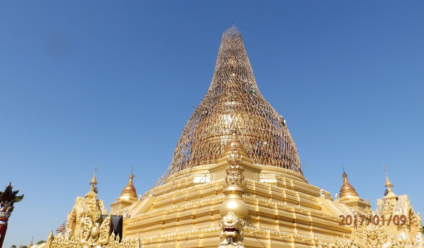 P1093905