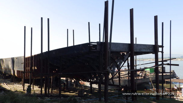 photo 1497692