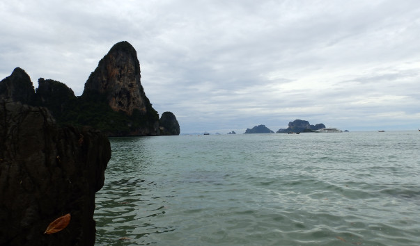PC070749