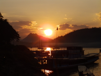 photo 1798962