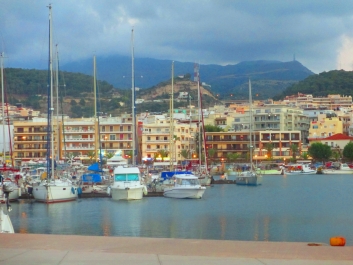 photo 1410665