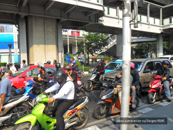 photo 1347493
