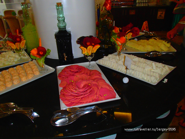 photo 1354768