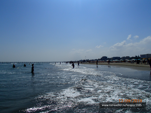 photo 1821698