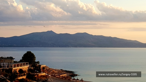 photo 2042883