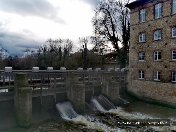photo 2144043