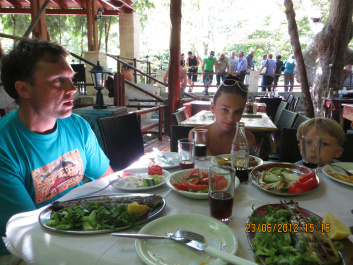 photo 230011