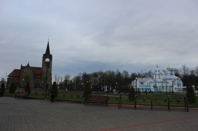 photo 1373161