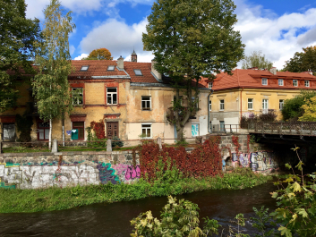 photo 1547093