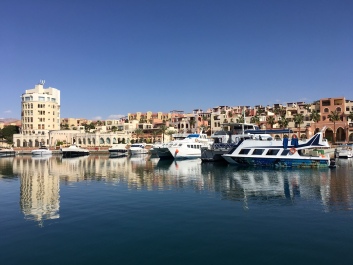 photo 1744104