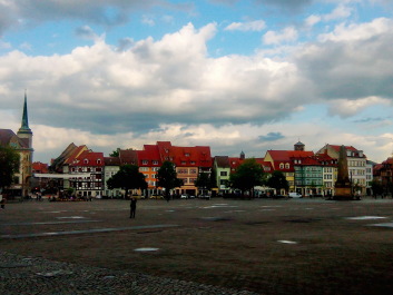 photo 1625810