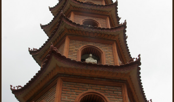 Ханой. Пагода Тран Куок (Tran Quoc Pagoda).