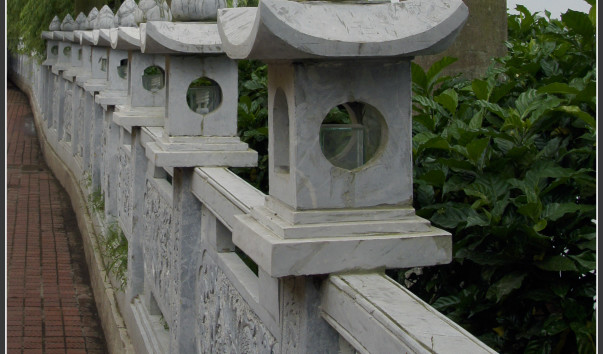 Пагода Тран Куок (Tran Quoc Pagoda).