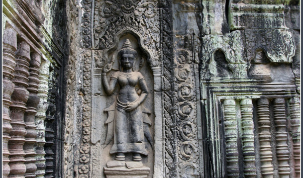Храм Ta Prohm. Апсара - мифологический образ является представлением об идеальной женственности.