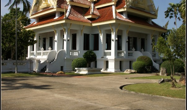 Храмовый комплекс Ват Ян (Wat Yan). Храм Ват Нонг Ket Yai.