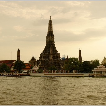 Таиланд. Бангкок. Храм утренней зари (Ват Арун - Wat Arun)