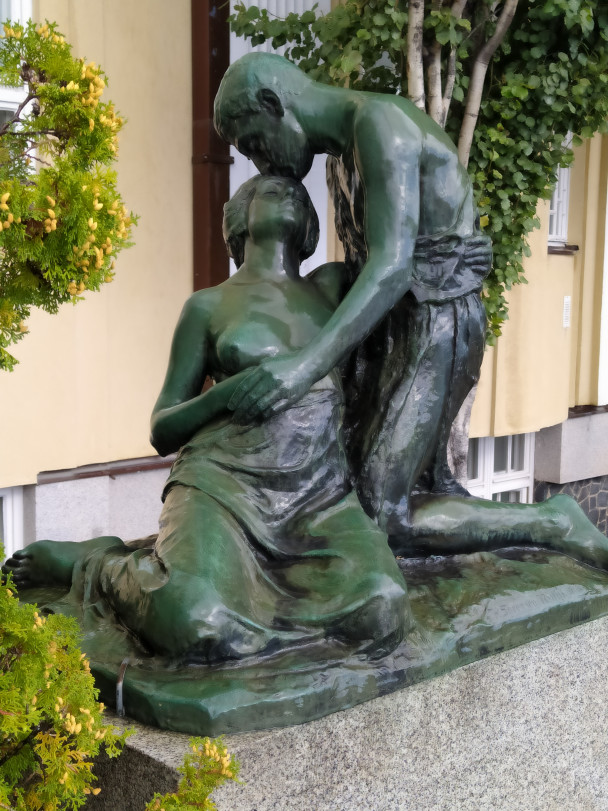 photo 1944270