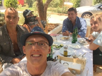 photo 1394218