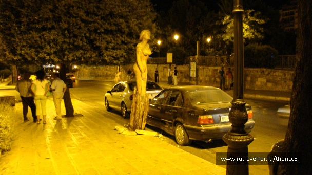 photo 1328711