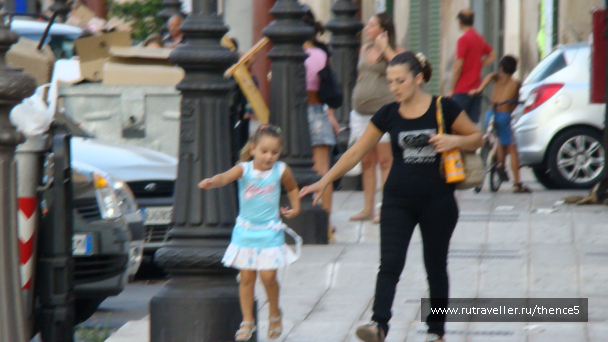 photo 1328717