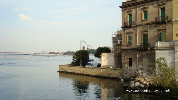photo 1328722