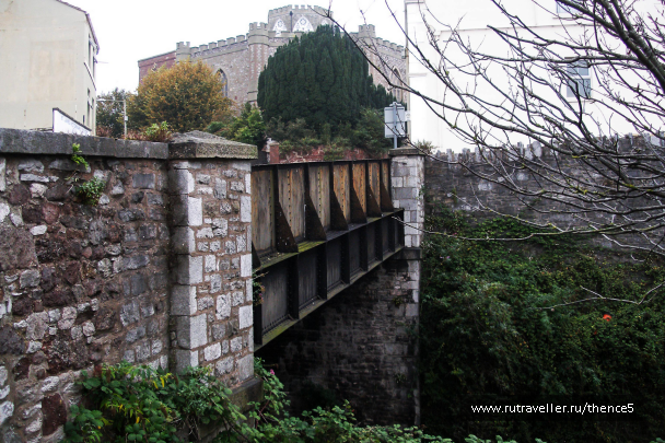 photo 1330512