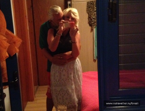 photo 1411918