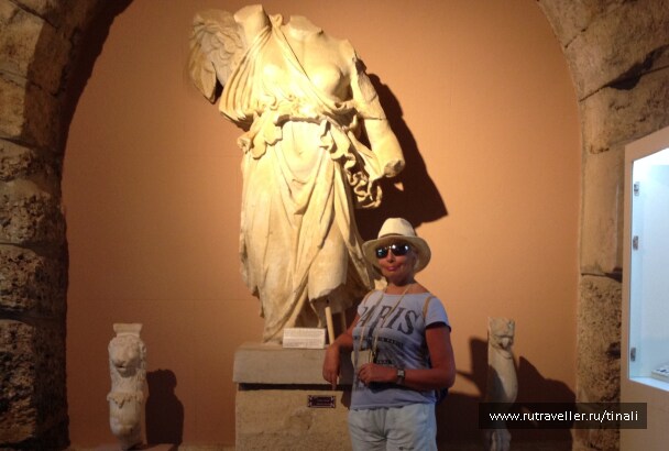 photo 1633936