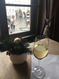 photo 1600108
