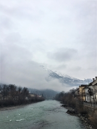 photo 1601031