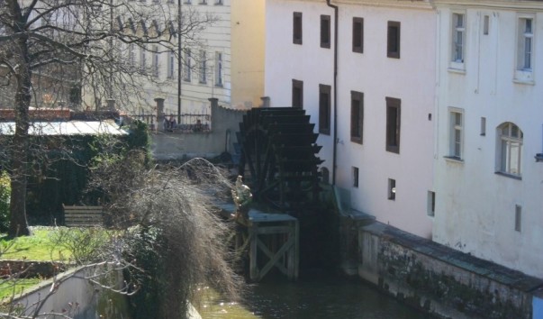 Прага