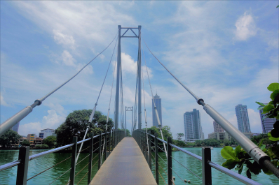 photo 1581386