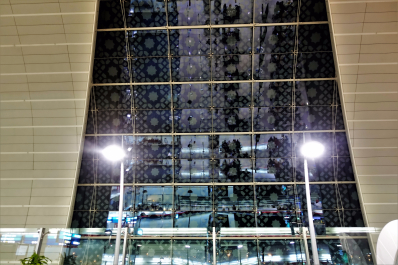 photo 1551617
