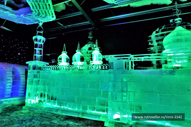 photo 1598764
