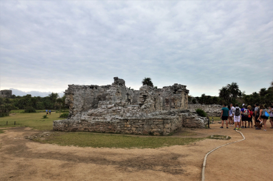 photo 1612003