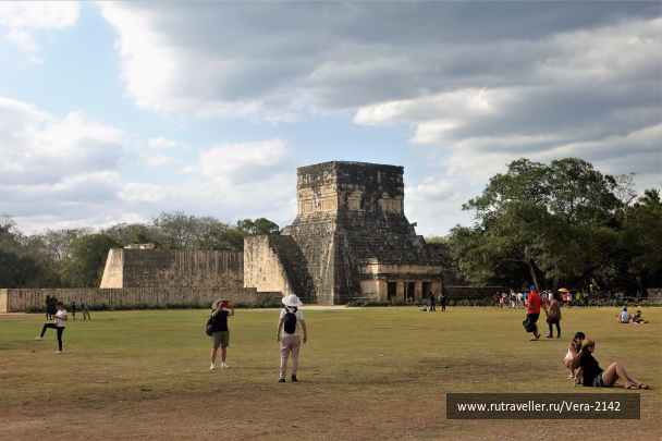 photo 1611897