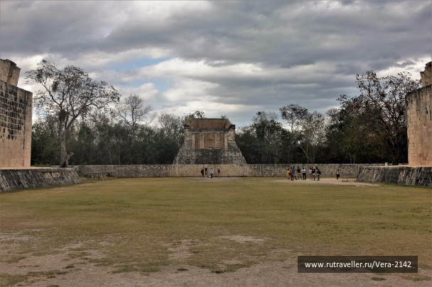 photo 1618724