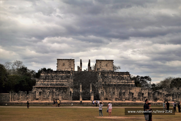 photo 1627821