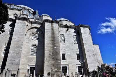 photo 1677336